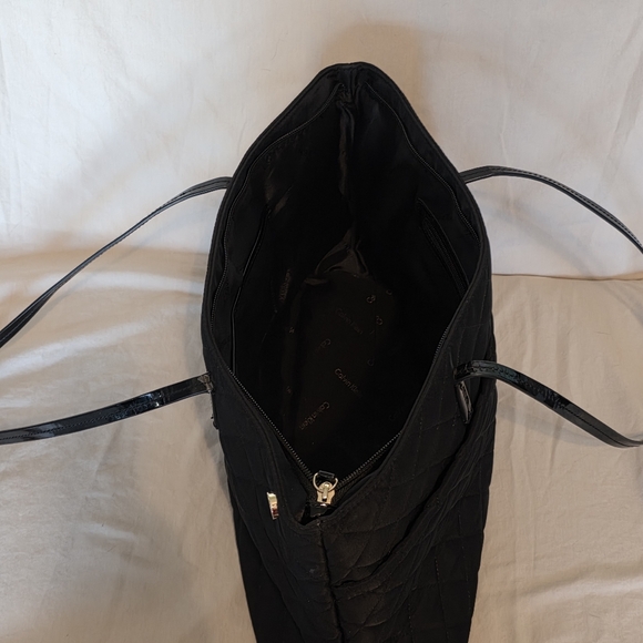Calvin Klein Black Quilted Nylon On The Outside Tote Bag - Picture 6 of 13